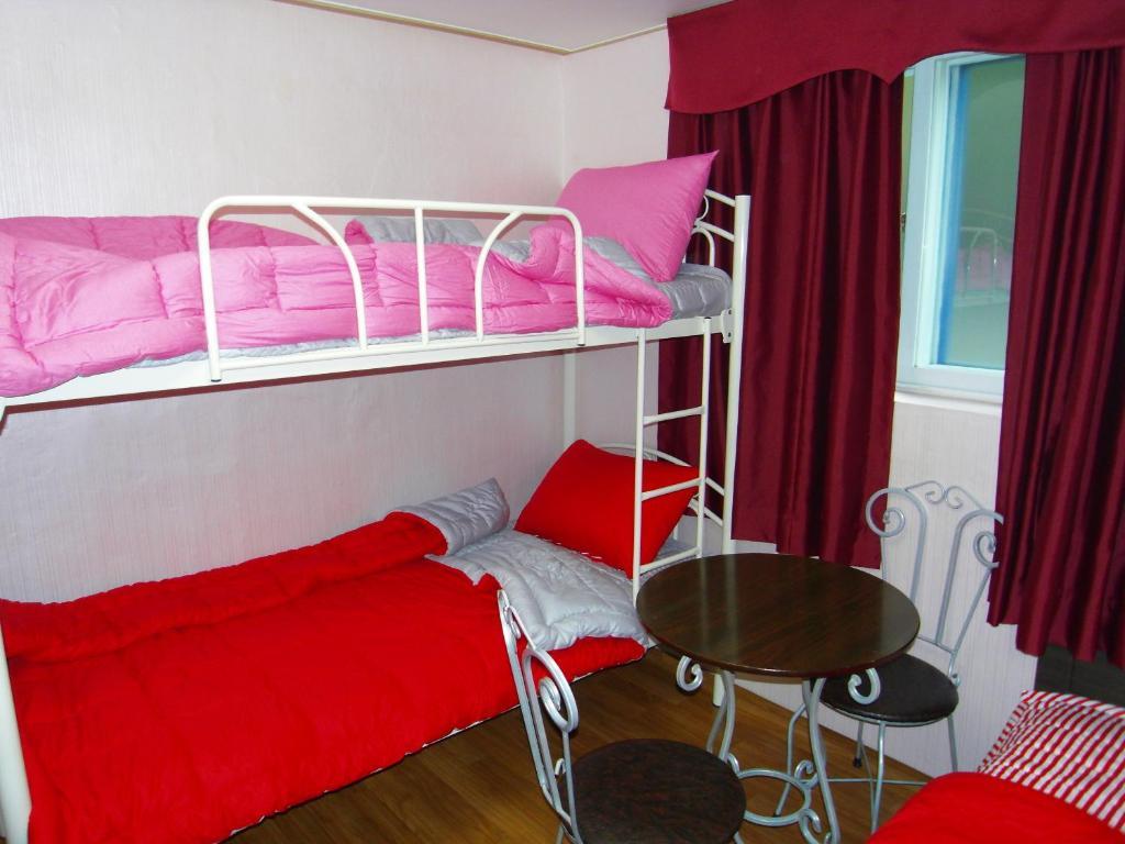 Monai Guesthouse Seoul Ruang foto