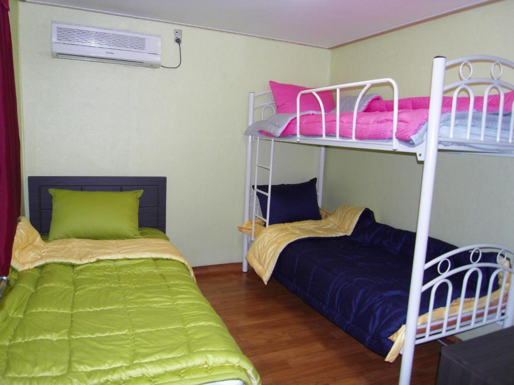 Monai Guesthouse Seoul Ruang foto